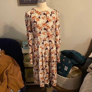 Forever 21 | Floral Drop Waist Dress